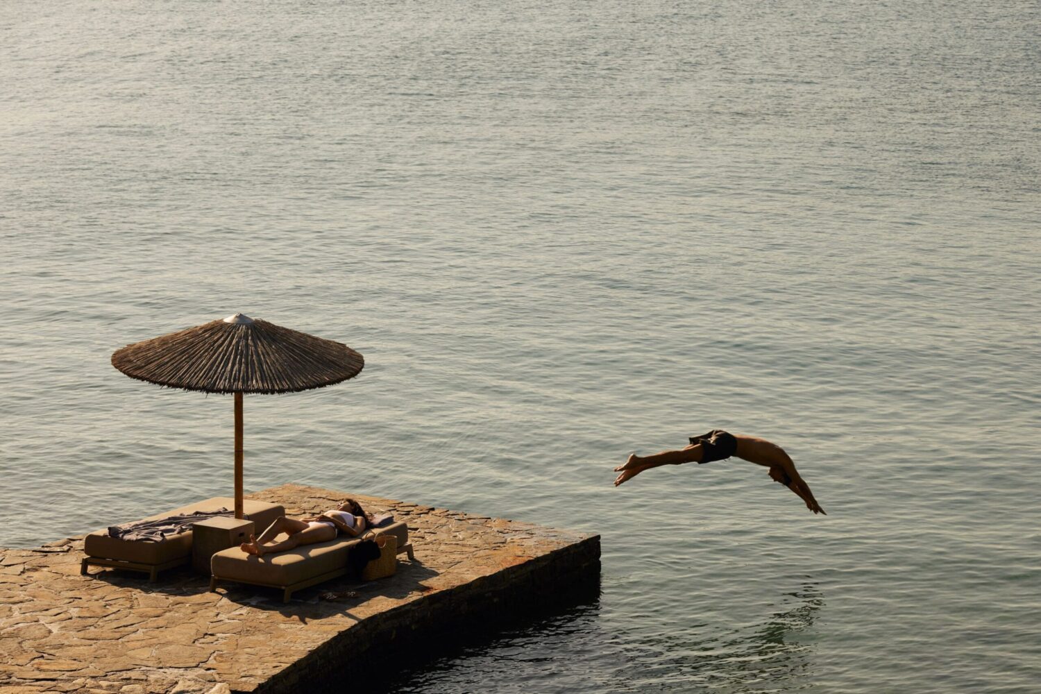 Ψάθινες ομπρέλες για beach bar και ξενοδοχεία