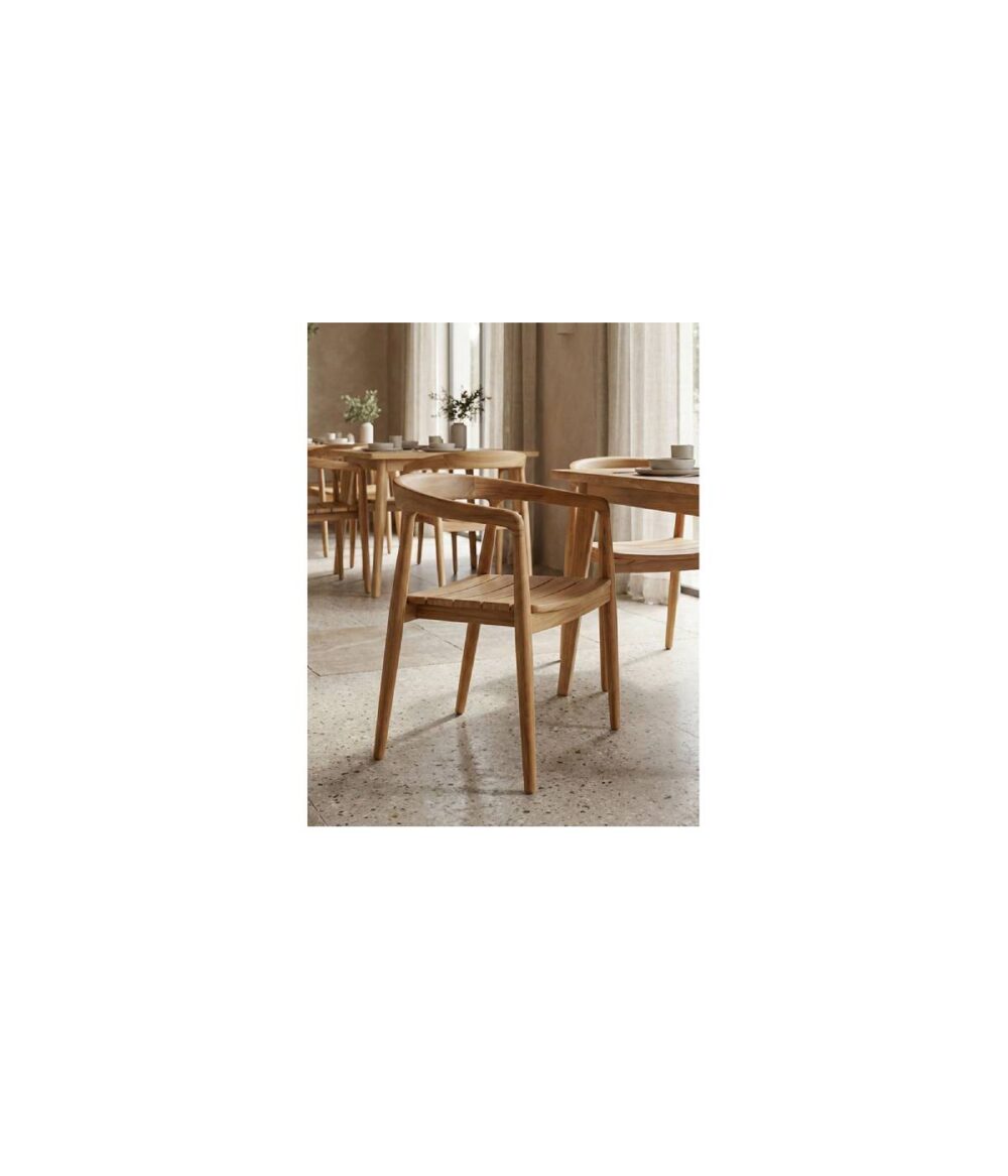 Πολυθρόνα από ΤΕΑΚ ξύλο